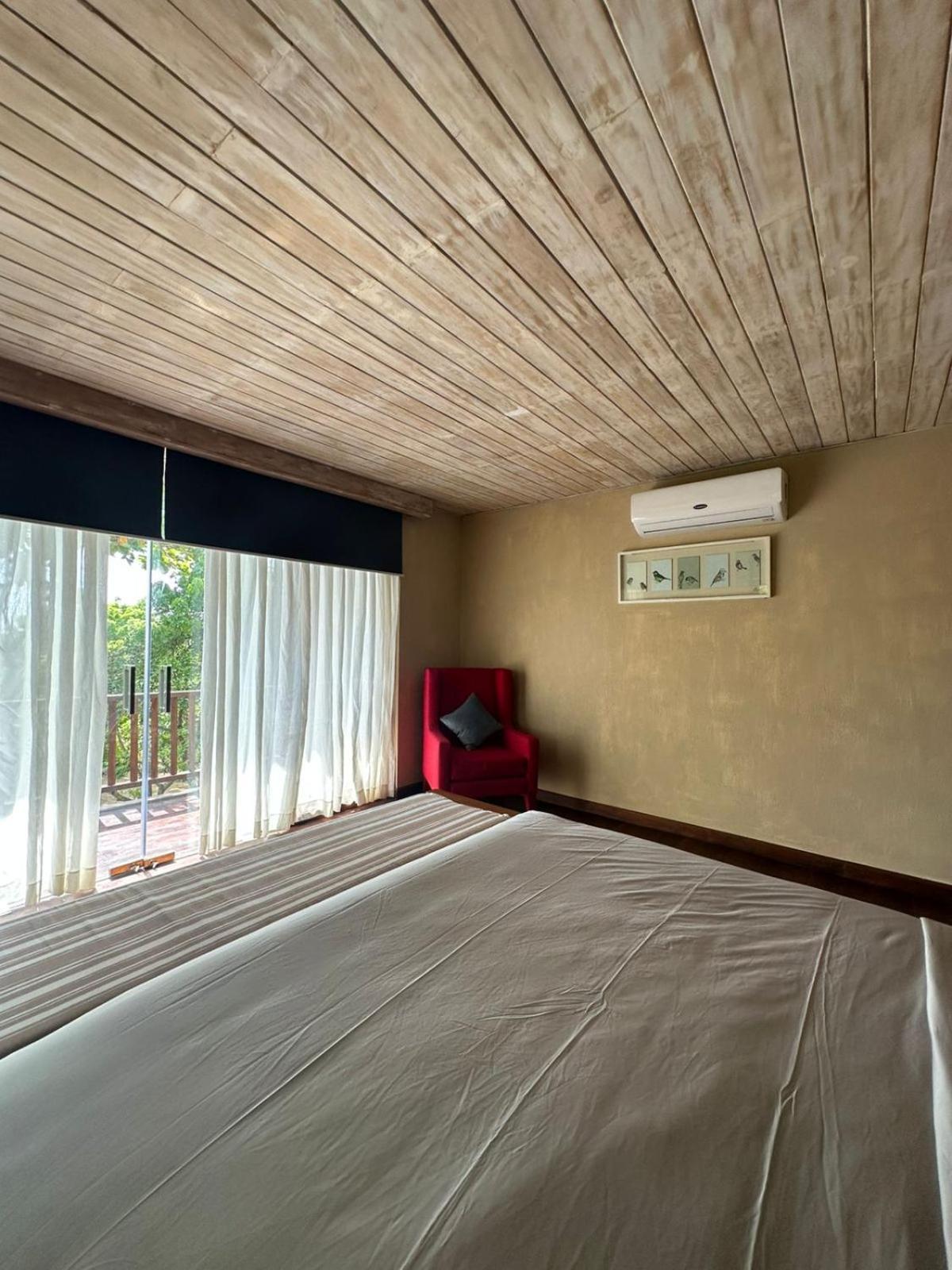 Nikara Luxury Beach House Tissamaharama Bagian luar foto