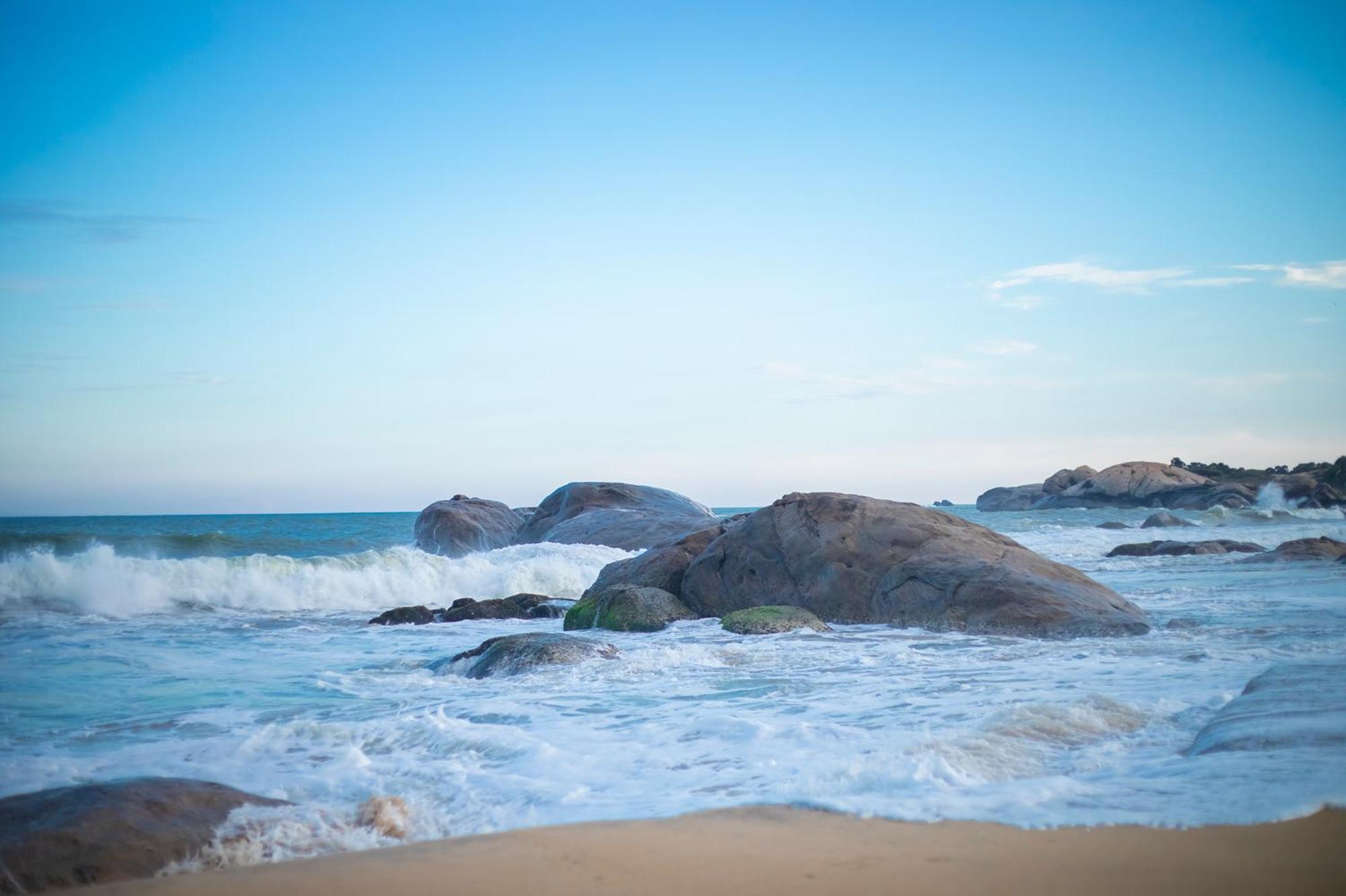 Nikara Luxury Beach House Tissamaharama Bagian luar foto